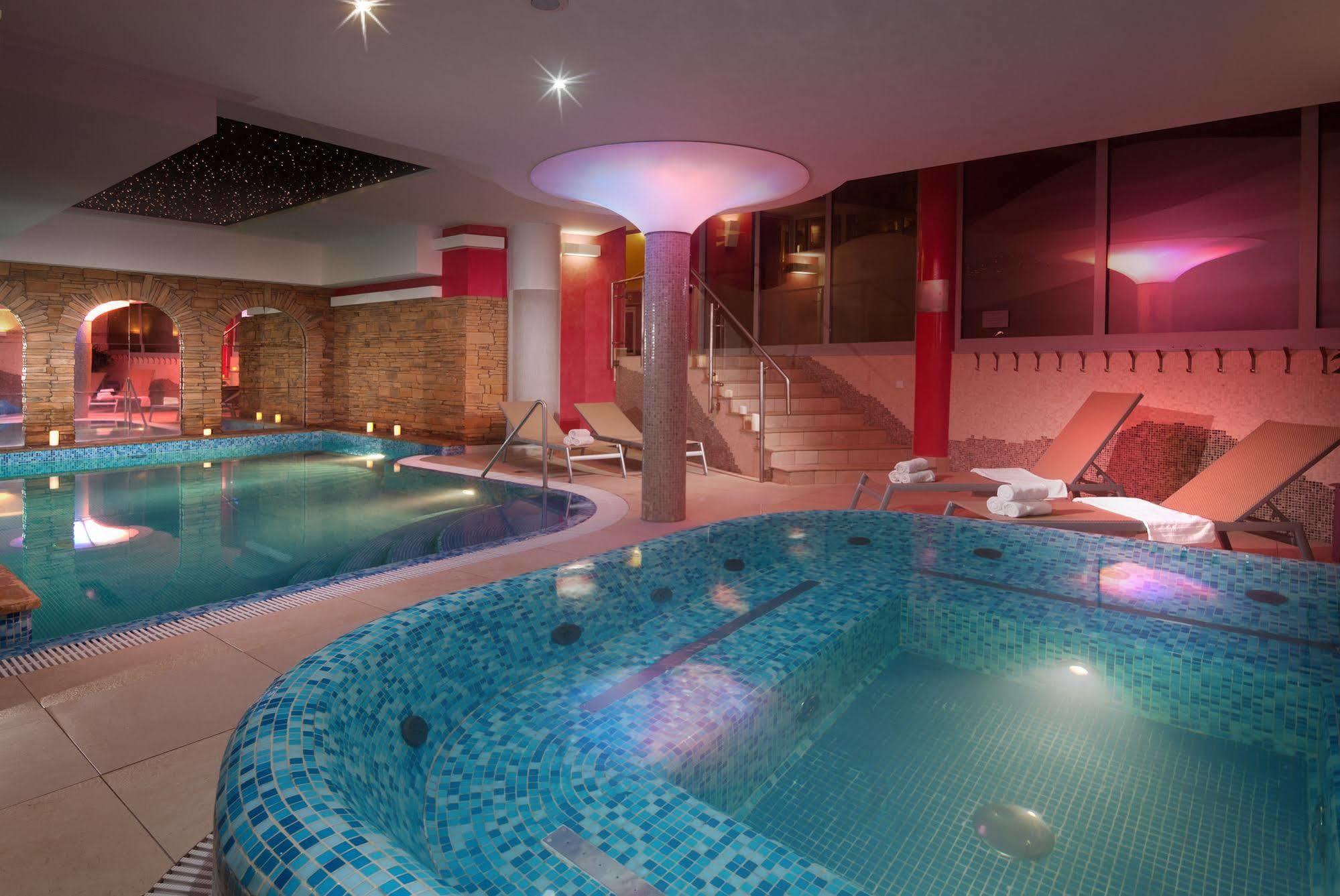 Špindlerŭv Mlýn Wellness Hotel Windsor מראה חיצוני תמונה